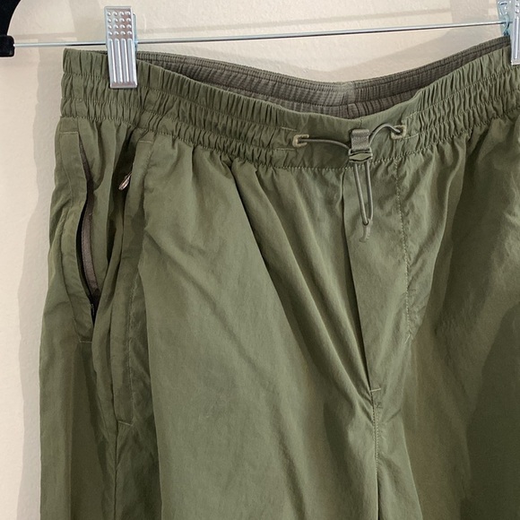 Lululemon Men's Evergreen Jogger Track Pant Green Size Medium - Picture 3 of 10